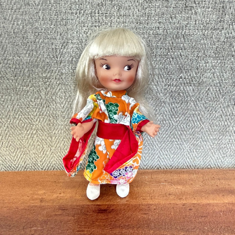 Vintage 60s REMCO Doll Blonde Hair Orange Floral Kimono Japan